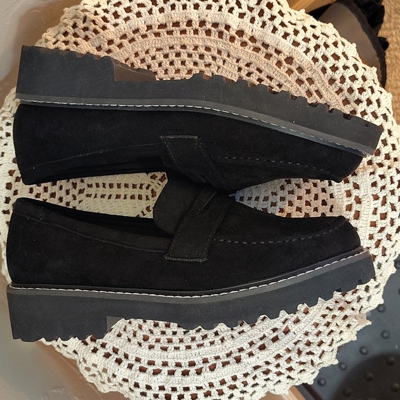 Corkys Hey Girl Loafers Size 8 Black Suede White Stitching NWOB - Picture 4 of 6